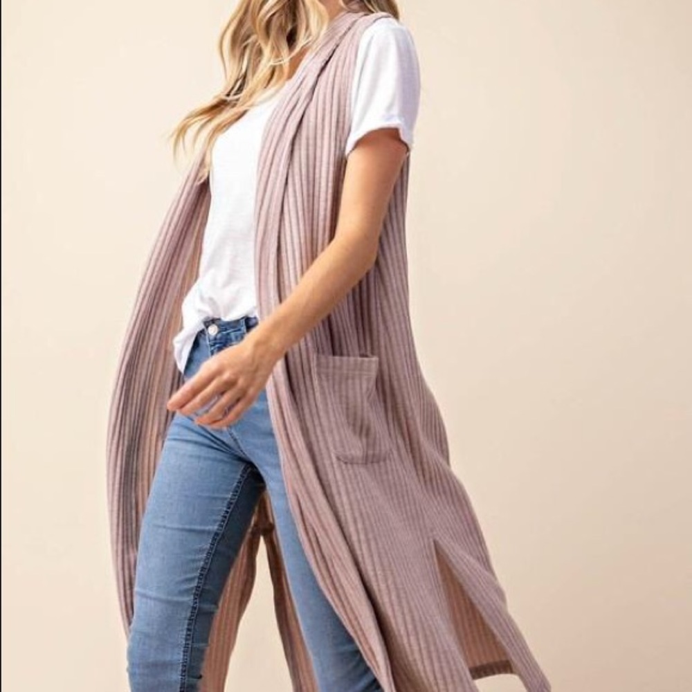 Basic Babe Cardigan - Picture 2 of 4